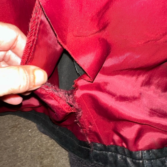 Express Leather coat- Lambs Leather very soft. Unisex Large - Picture 4 of 4